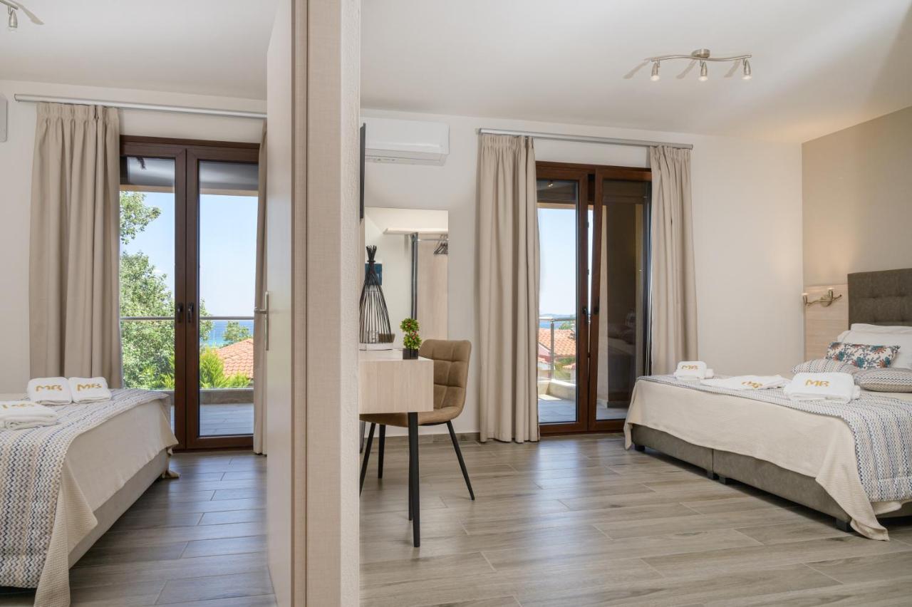 M&B Boutique Apartments Nea Roda Exteriér fotografie