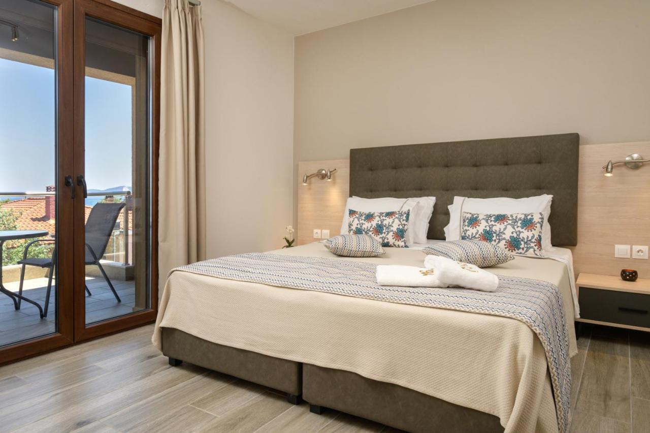 M&B Boutique Apartments Nea Roda Exteriér fotografie