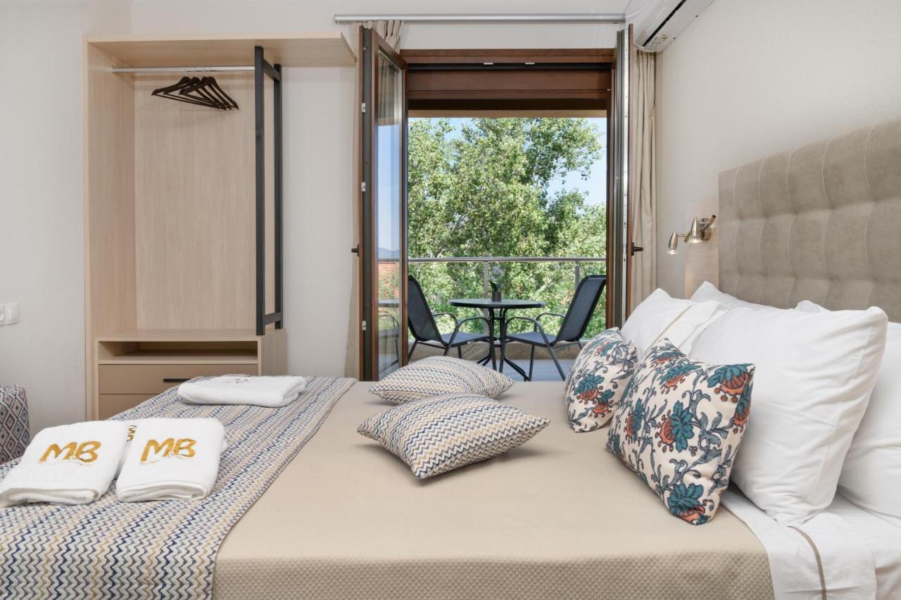 M&B Boutique Apartments Nea Roda Exteriér fotografie